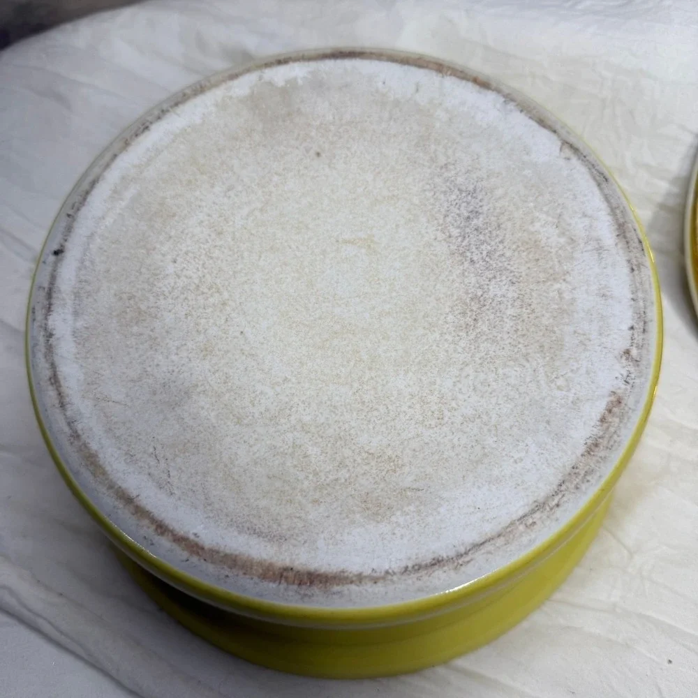 Vintage Mid Century Yellow Ceramic Covered Casserole Dish Gold‎ Trim MCM Lidded